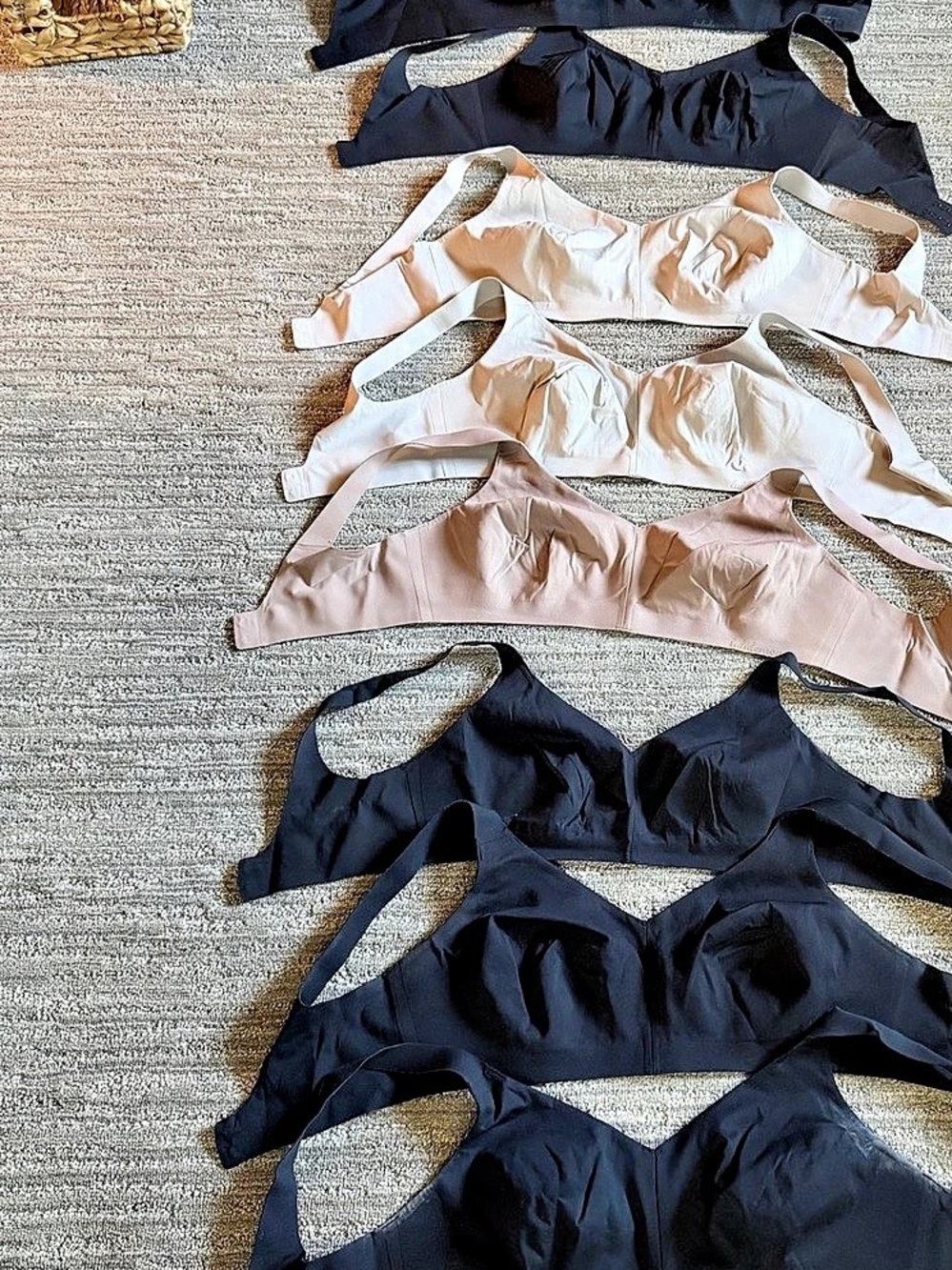 lululemon Like a Cloud Bra Sports Bra Set Black & Nude x 8